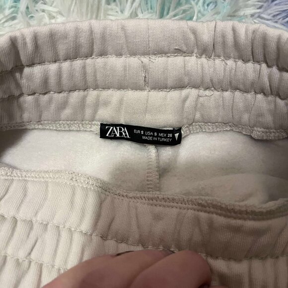 Zara Skirt Size Small - Picture 4 of 4